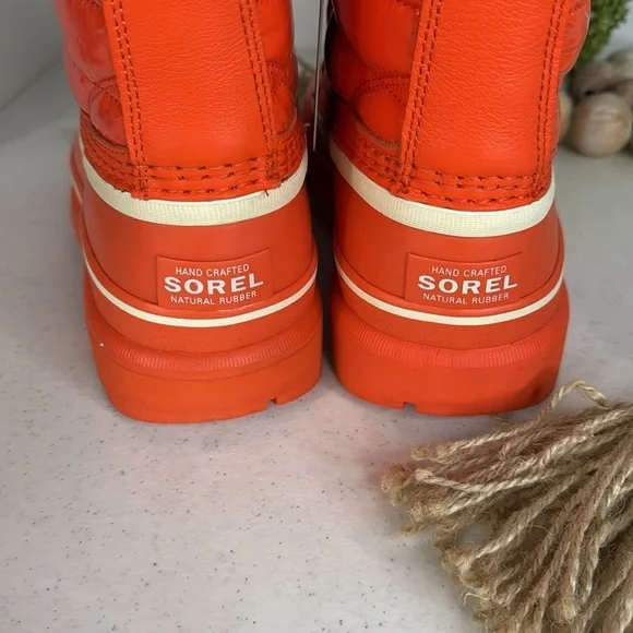 Sorel WOMEN'S CARIBOU ROYAL WATERPROOF BOOT Sz 6 - Picture 7 of 12